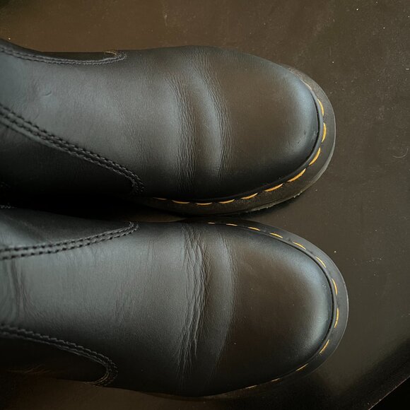 Dr. Martens EUC 2976 Nappa Leather Chelsea Boots - Picture 3 of 6